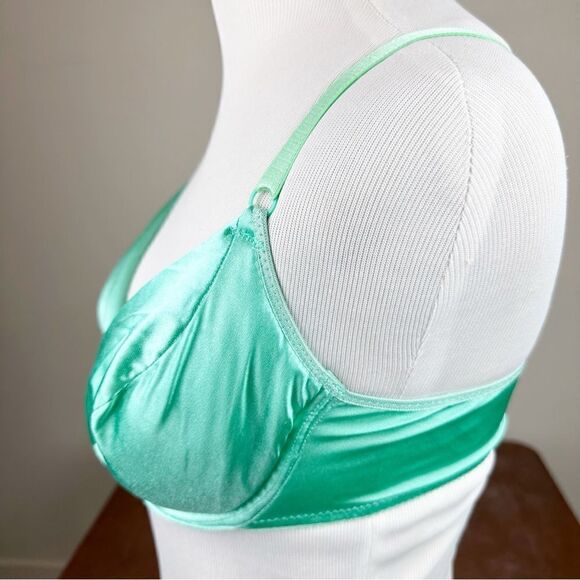 Victorias Secret Green Satin Vintage 90s Push Up Second Skin Bra 34C - Picture 4 of 7